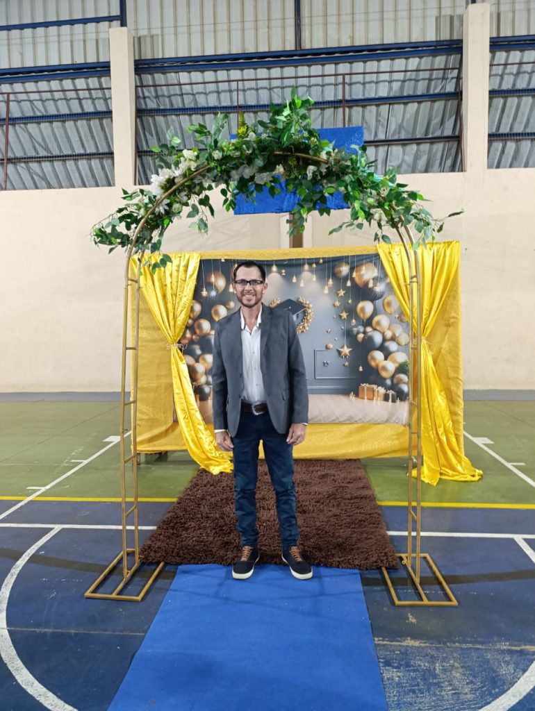 Formatura do 9� ano da Escola Jo�o Jos� Leite da Silva marca encerramento de ciclo em Caracol