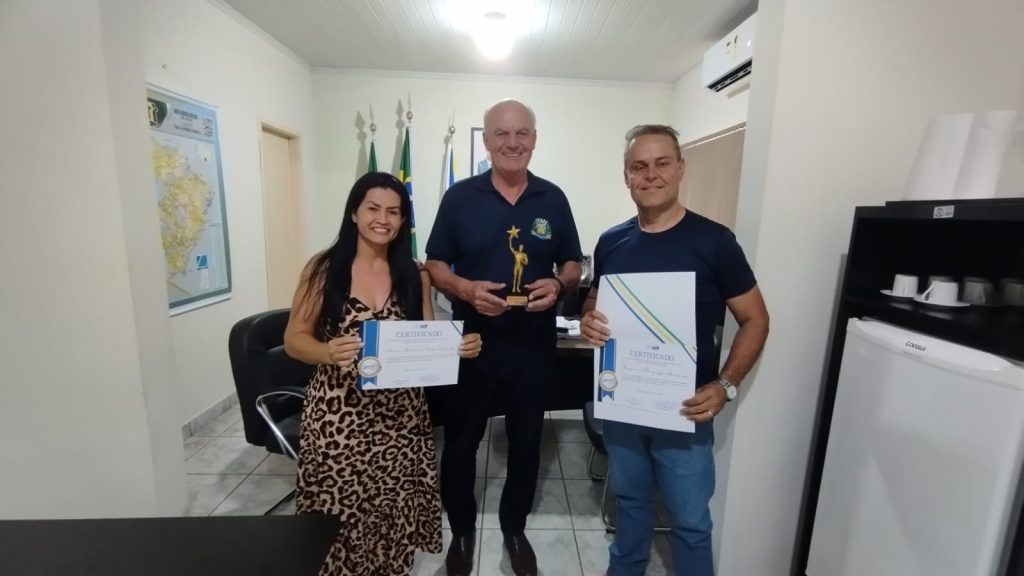 Prefeitura de Caracol conquista selo 5 estrelas no Ranking CETRAN de Boas Práticas no Trânsito Prefeitura de Caracol conquista selo 5 estrelas no Ranking CETRAN de Boas Práticas no Trânsito