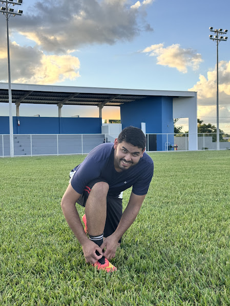 Prefeito Neco Pagliosa acompanha início dos preparativos do time de Caracol para a Copa Assomasul 2026