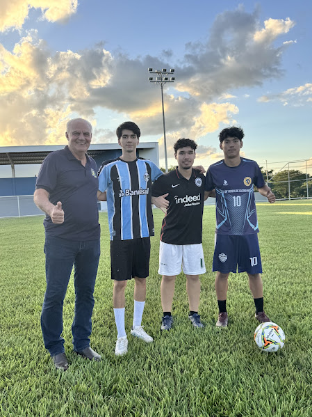 Prefeito Neco Pagliosa acompanha início dos preparativos do time de Caracol para a Copa Assomasul 2026