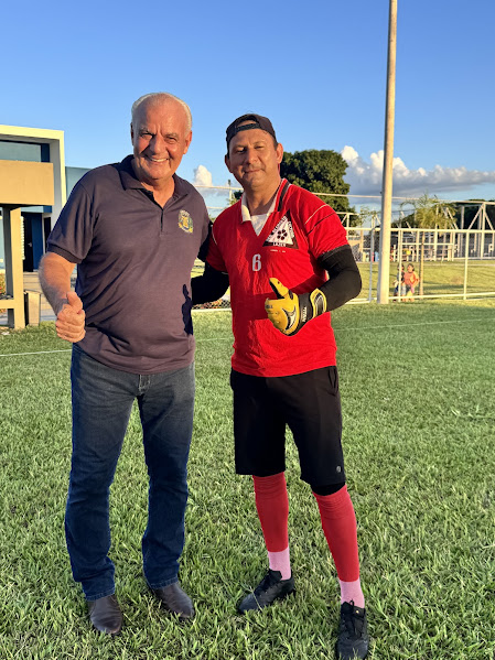 Prefeito Neco Pagliosa acompanha início dos preparativos do time de Caracol para a Copa Assomasul 2026