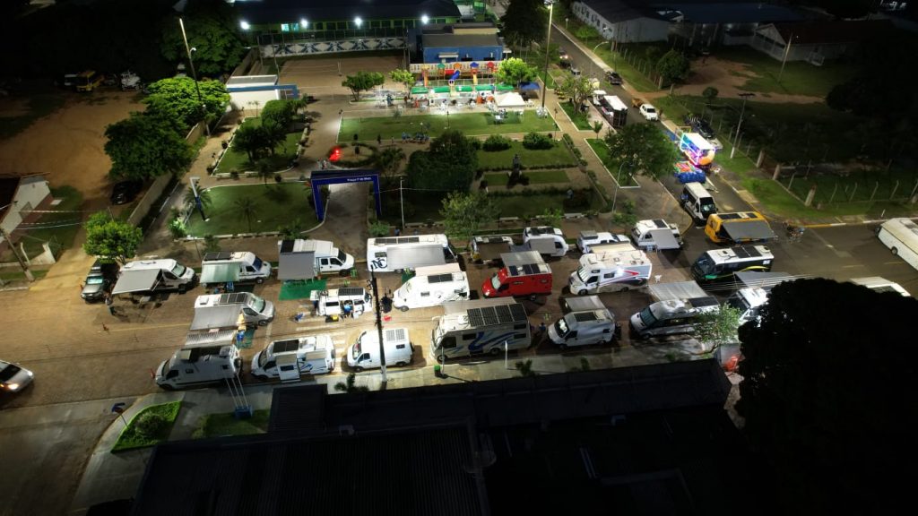 Caravana Motorhome Bioceânica é sucesso de interação e socialização em Caracol