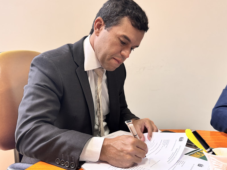 Prefeito Neco e vereadores de Caracol cumprem agenda positiva em Brasília