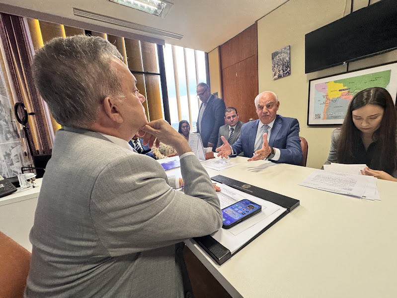 Prefeito Neco e vereadores de Caracol cumprem agenda positiva em Brasília