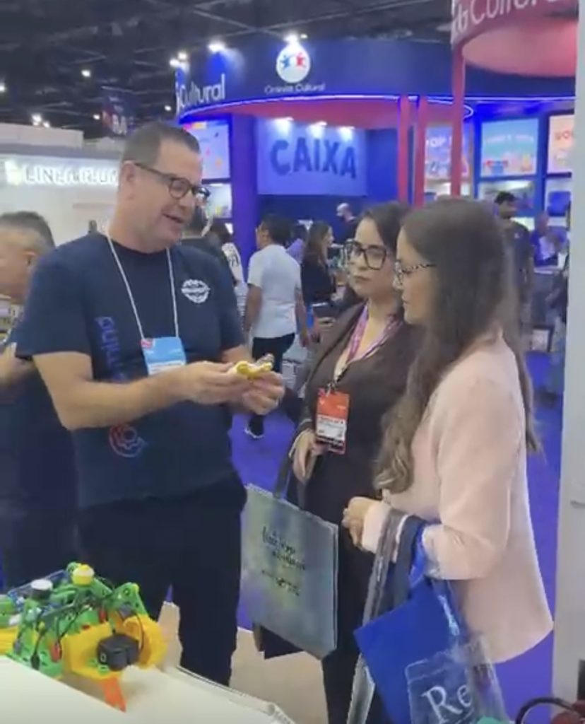 Secretária Thaiz Leite participa da BETT Brasil em São Paulo