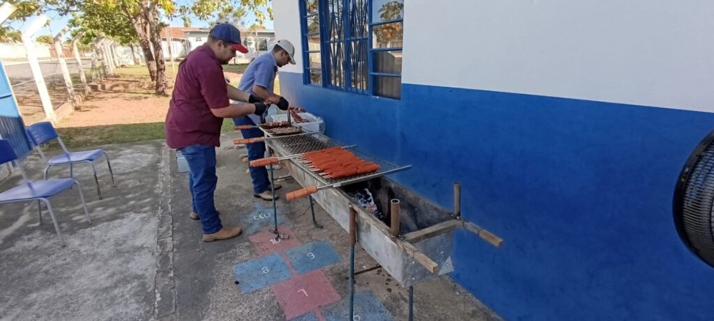 Arraiá do SCFV reúne famílias e fortalece a integração entre gerações em Caracol
