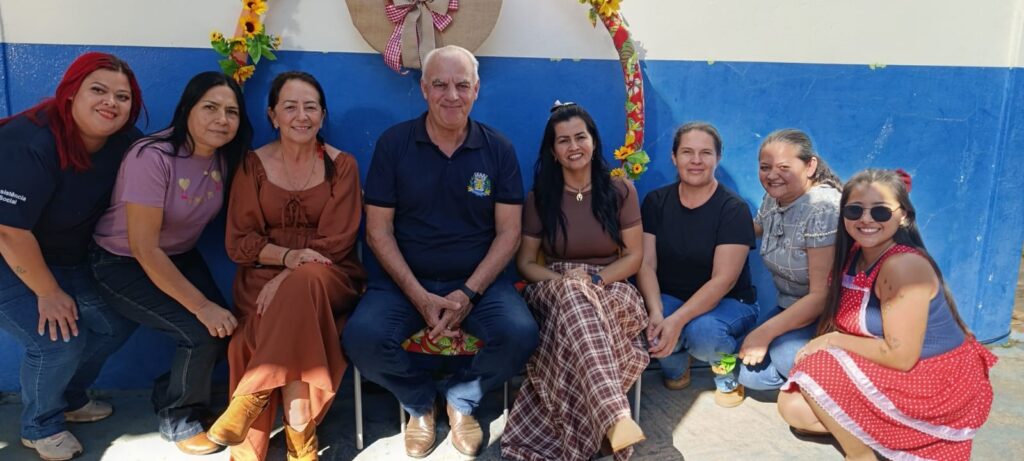 Arraiá do SCFV reúne famílias e fortalece a integração entre gerações em Caracol