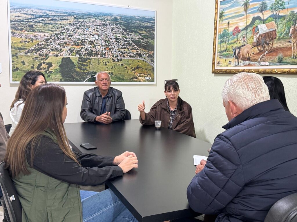 Equipe da Sanesul e Prefeitura de Caracol realizam reunião técnica de ajustes Equipe da Sanesul e Prefeitura de Caracol realizam reunião técnica de ajustes