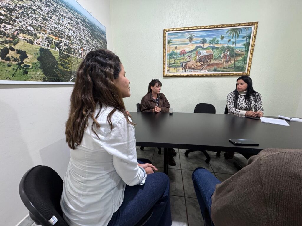 Equipe da Sanesul e Prefeitura de Caracol realizam reunião técnica de ajustes Equipe da Sanesul e Prefeitura de Caracol realizam reunião técnica de ajustes