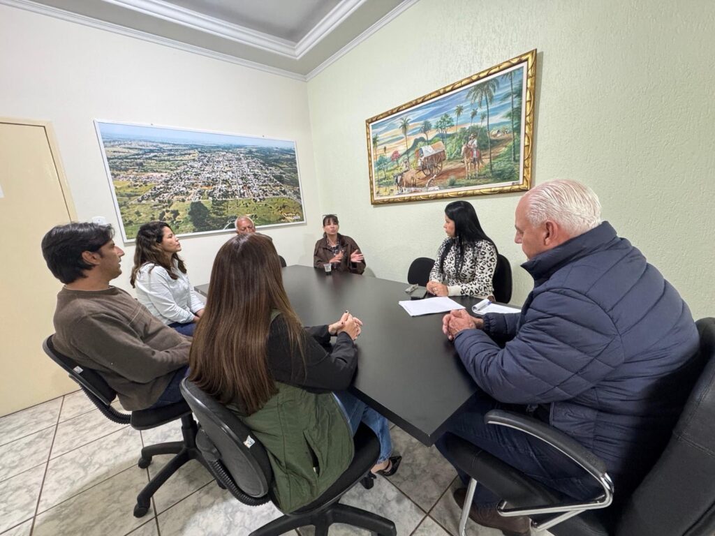 Equipe da Sanesul e Prefeitura de Caracol realizam reunião técnica de ajustes Equipe da Sanesul e Prefeitura de Caracol realizam reunião técnica de ajustes