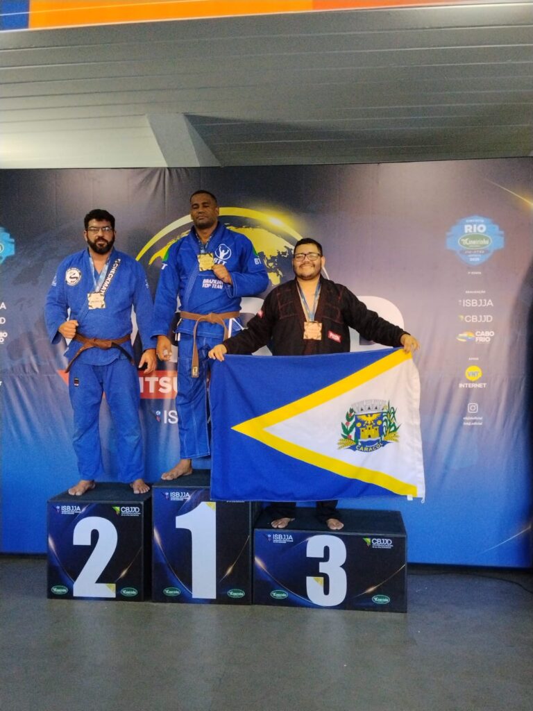 Caracol tem dois medalhistas mundiais de Jiu-Jitsu