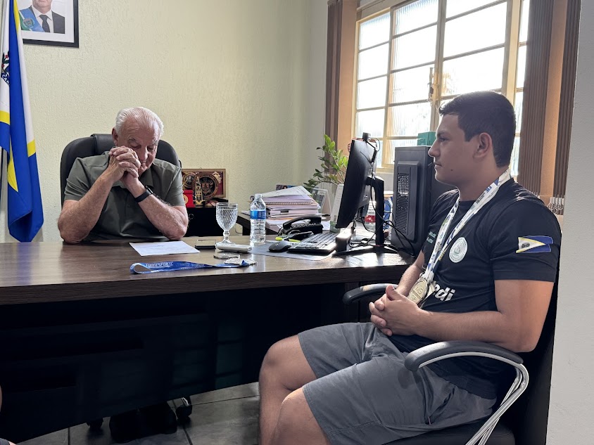 David Siqueira e Acássio Calixto, atletas de Caracol, participarão do Mundial de Jiu-Jitsu categoria Novatos David Siqueira e Acássio Calixto, atletas de Caracol, participarão do Mundial de Jiu-Jitsu categoria Novatos