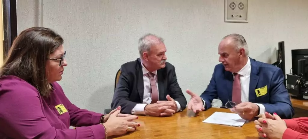 Direto de Brasília, Prefeito Carlos Humberto Pagliosa inicia maratona de audiência com autoridades
