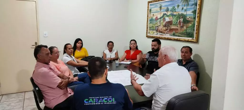 Prefeitura de Caracol apresenta projeto para construção de unidades habitacionais no município