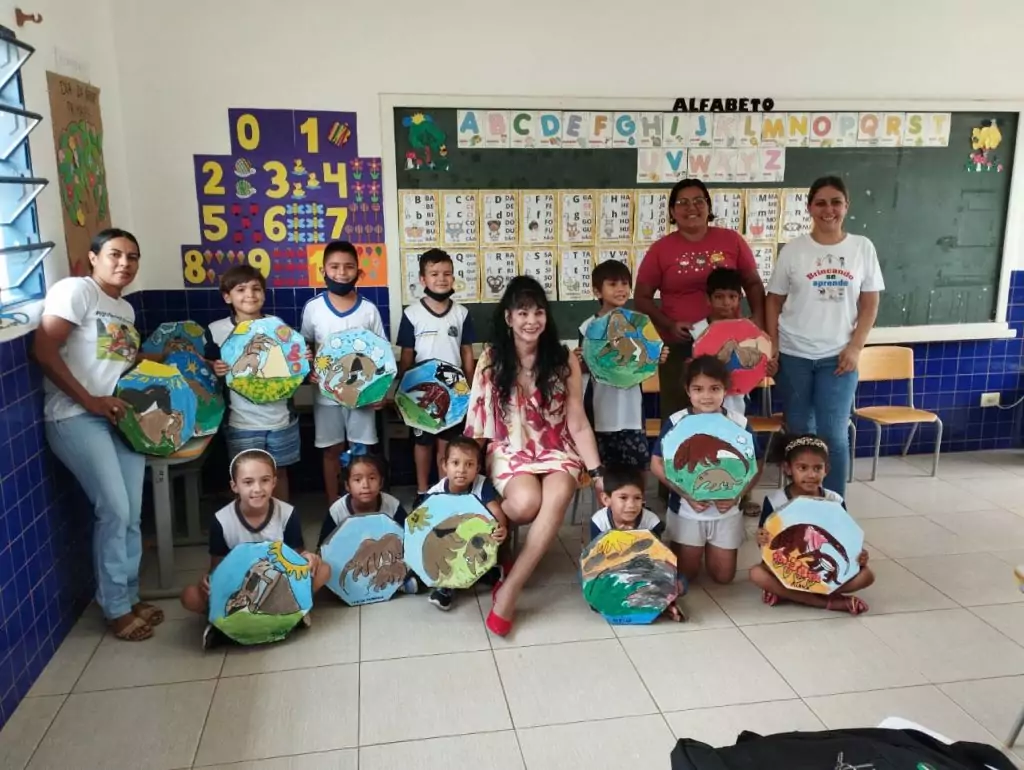 Escritora Sul-Mato-Grossense Sandra Andrade participa de Contação de Histórias com alunos da rede municipal de Caracol