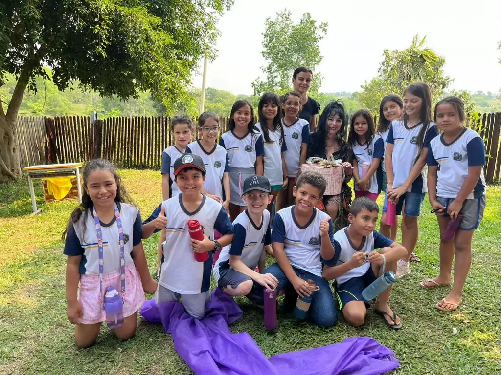 Escritora Sul-Mato-Grossense Sandra Andrade participa de Contação de Histórias com alunos da rede municipal de Caracol