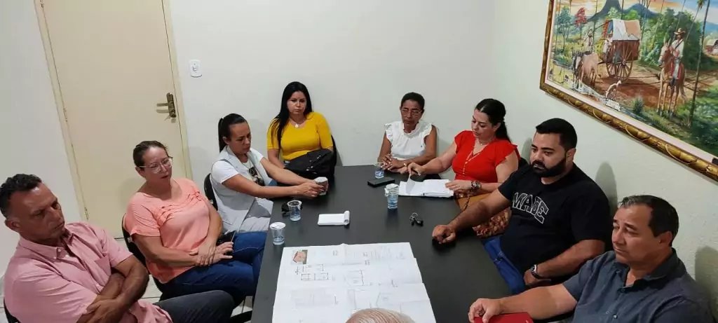 Prefeitura de Caracol apresenta projeto para construção de unidades habitacionais no município