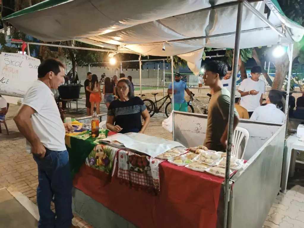 Com sucesso de público, show do grupo Samba Trio marca festividades dos 59 anos de Caracol