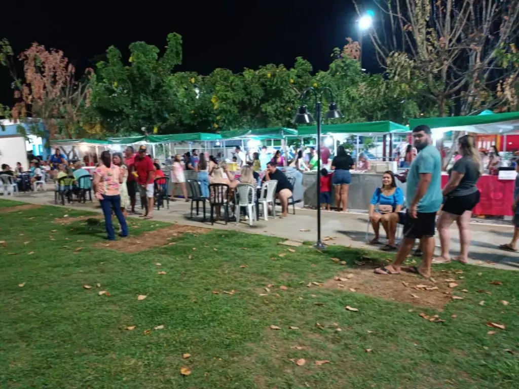 Com sucesso de público, show do grupo Samba Trio marca festividades dos 59 anos de Caracol