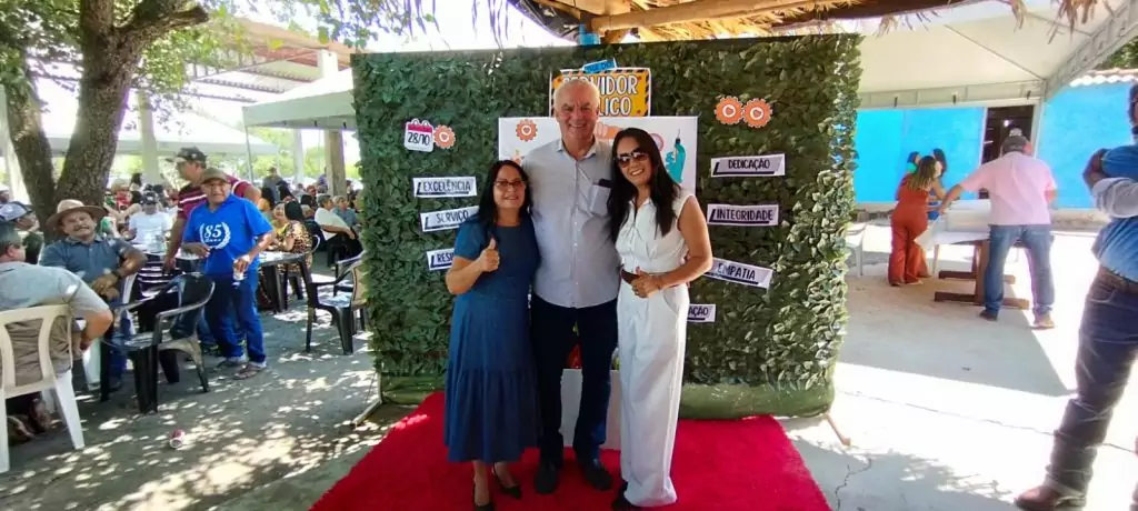 Prefeitura de Caracol comemora Dia do Servidor Público com churrasco e boa música Prefeitura de Caracol comemora Dia do Servidor Público com churrasco e boa música