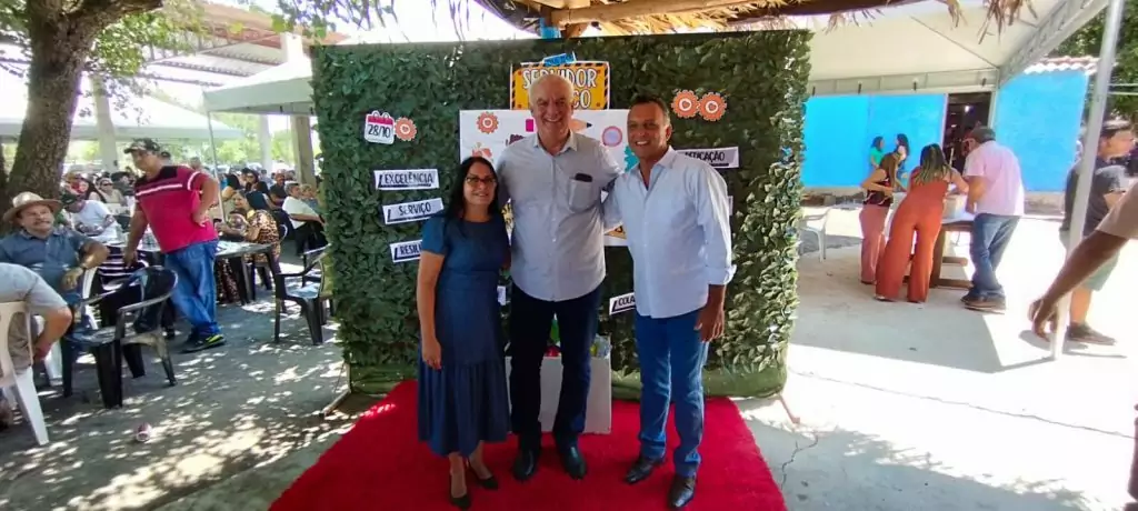 Prefeitura de Caracol comemora Dia do Servidor Público com churrasco e boa música Prefeitura de Caracol comemora Dia do Servidor Público com churrasco e boa música