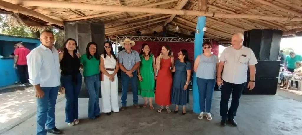 Prefeitura de Caracol comemora Dia do Servidor Público com churrasco e boa música Prefeitura de Caracol comemora Dia do Servidor Público com churrasco e boa música