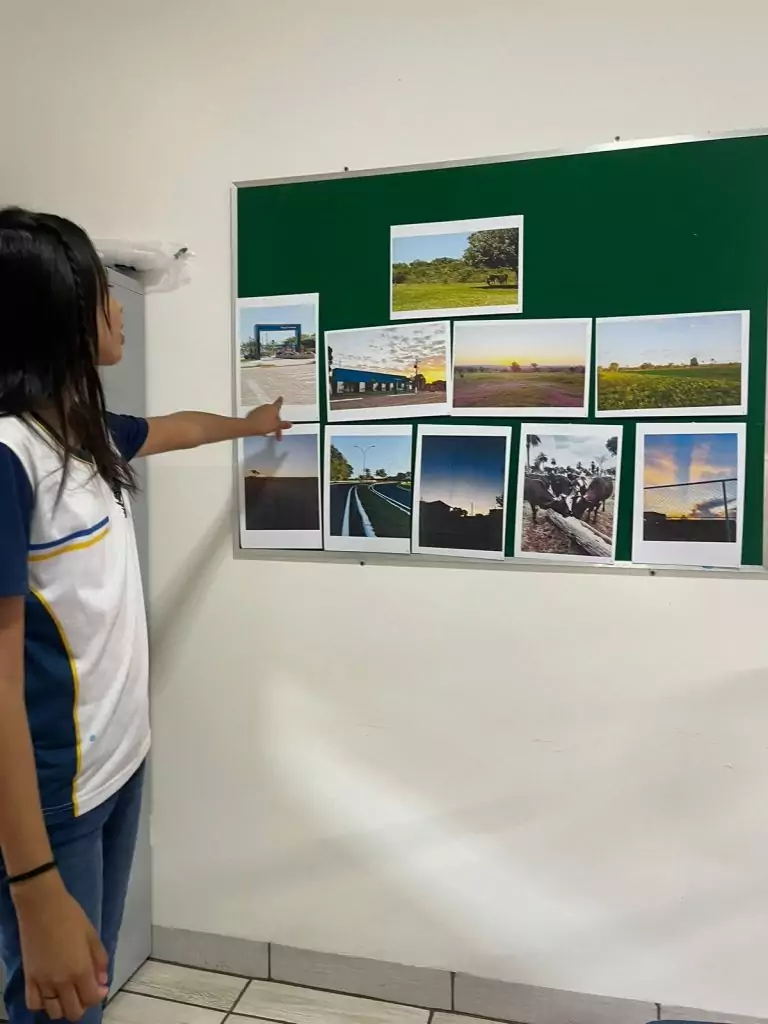 Fotografias dos estudantes da Rede Municipal de Ensino irão compor as capas dos Kits Escolares 2025 Fotografias dos estudantes da Rede Municipal de Ensino irão compor as capas dos Kits Escolares 2025