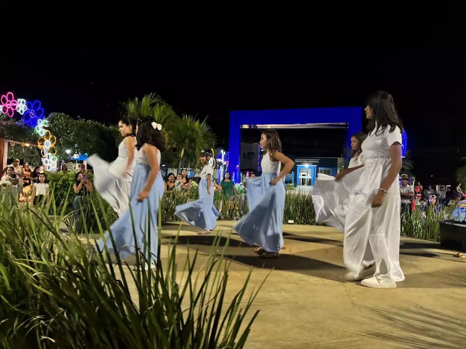 Sucesso de pblico e aes marcaram Especial Dia da Mulher em Caracol