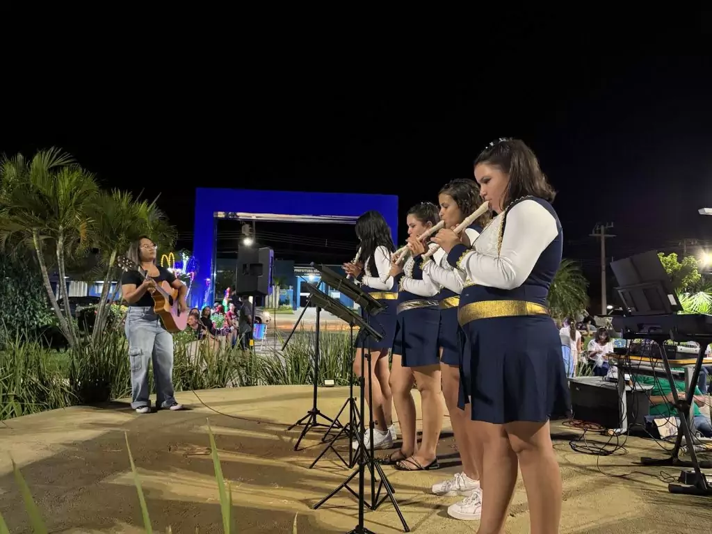 Sucesso de pblico e aes marcaram Especial Dia da Mulher em Caracol