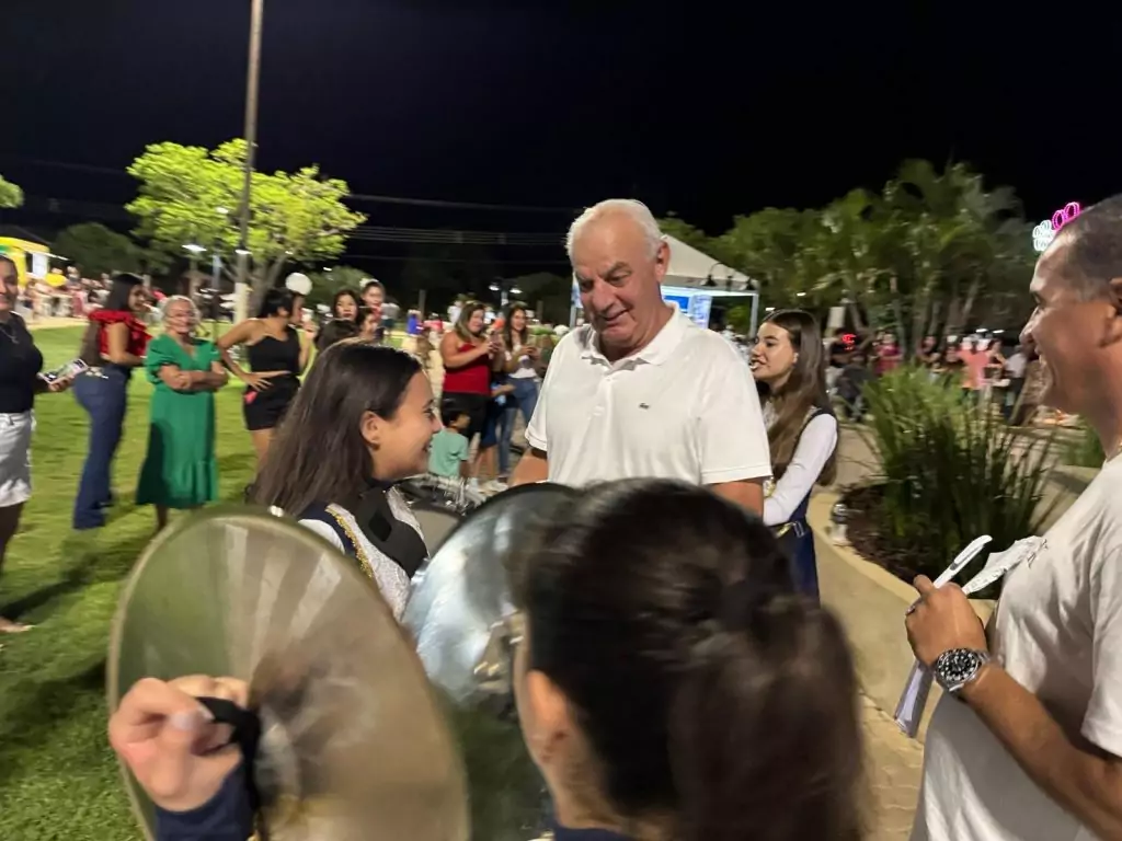 Sucesso de pblico e aes marcaram Especial Dia da Mulher em Caracol