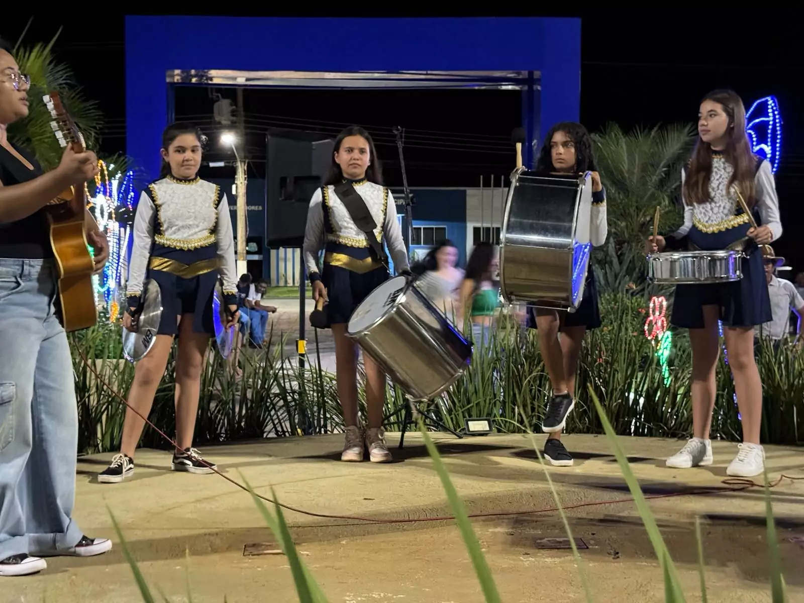 Sucesso de pblico e aes marcaram Especial Dia da Mulher em Caracol