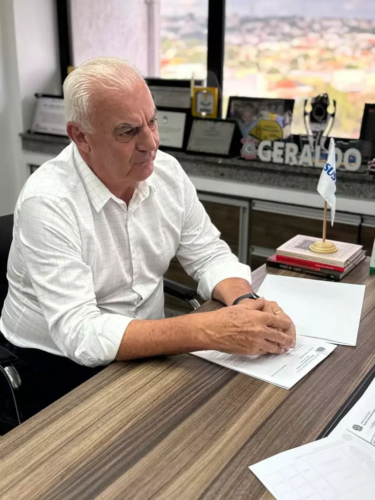 Prefeito Neco Pagliosa se reúne com Geraldo Resende para tratar de novos investimentos para Caracol Prefeito Neco Pagliosa se reúne com Geraldo Resende para tratar de novos investimentos para Caracol