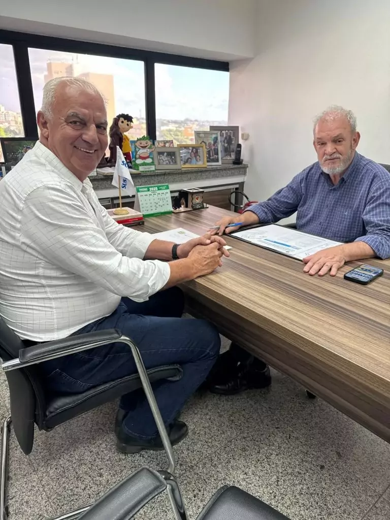 Prefeito Neco Pagliosa se reúne com Geraldo Resende para tratar de novos investimentos para Caracol Prefeito Neco Pagliosa se reúne com Geraldo Resende para tratar de novos investimentos para Caracol