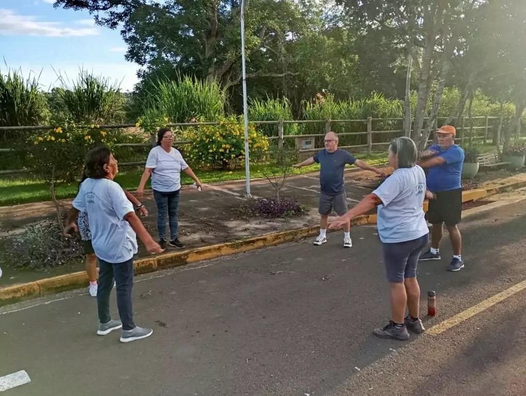 Academia da Saúde de Caracol oferece atividades físicas para todas as idades