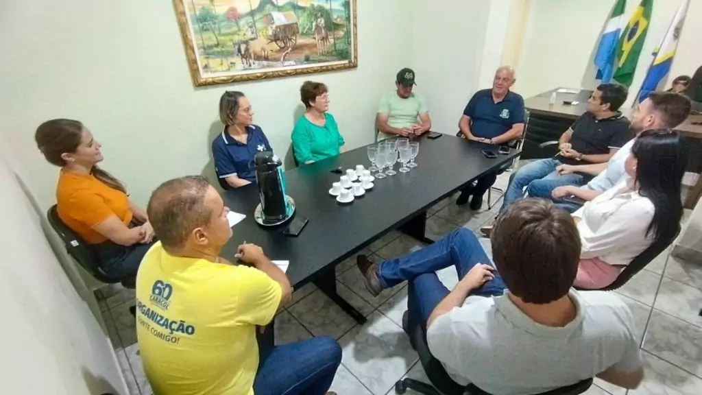 Deputado Beto Pereira visita Caracol e acompanha reforma do Ginásio fruto de sua emenda parlamentar Deputado Beto Pereira visita Caracol e acompanha reforma do Ginásio fruto de sua emenda parlamentar