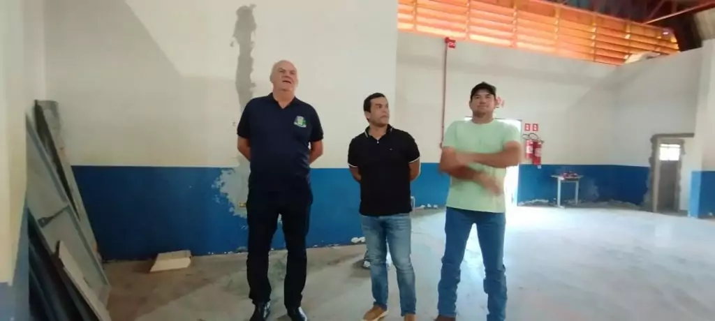 Deputado Beto Pereira visita Caracol e acompanha reforma do Ginásio fruto de sua emenda parlamentar Deputado Beto Pereira visita Caracol e acompanha reforma do Ginásio fruto de sua emenda parlamentar