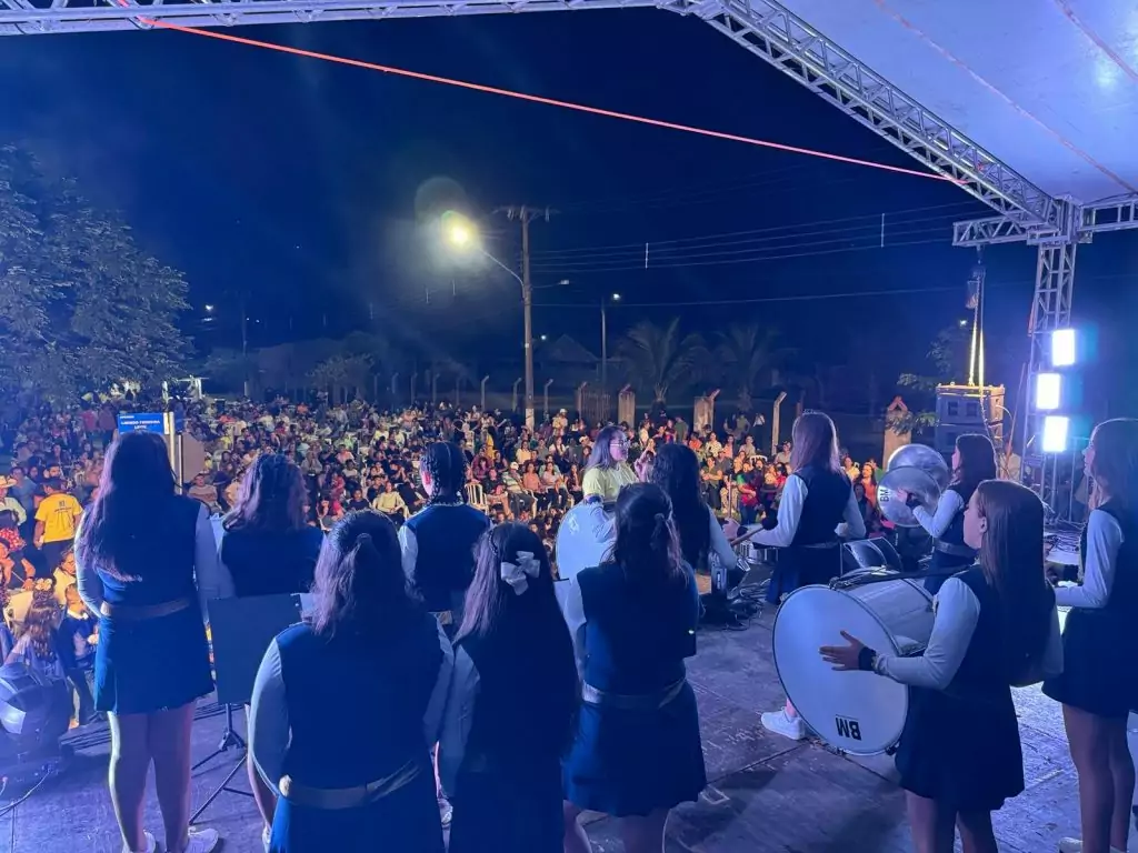 Prefeito Neco Pagliosa comemora sucesso da programação dos 60 anos de Caracol