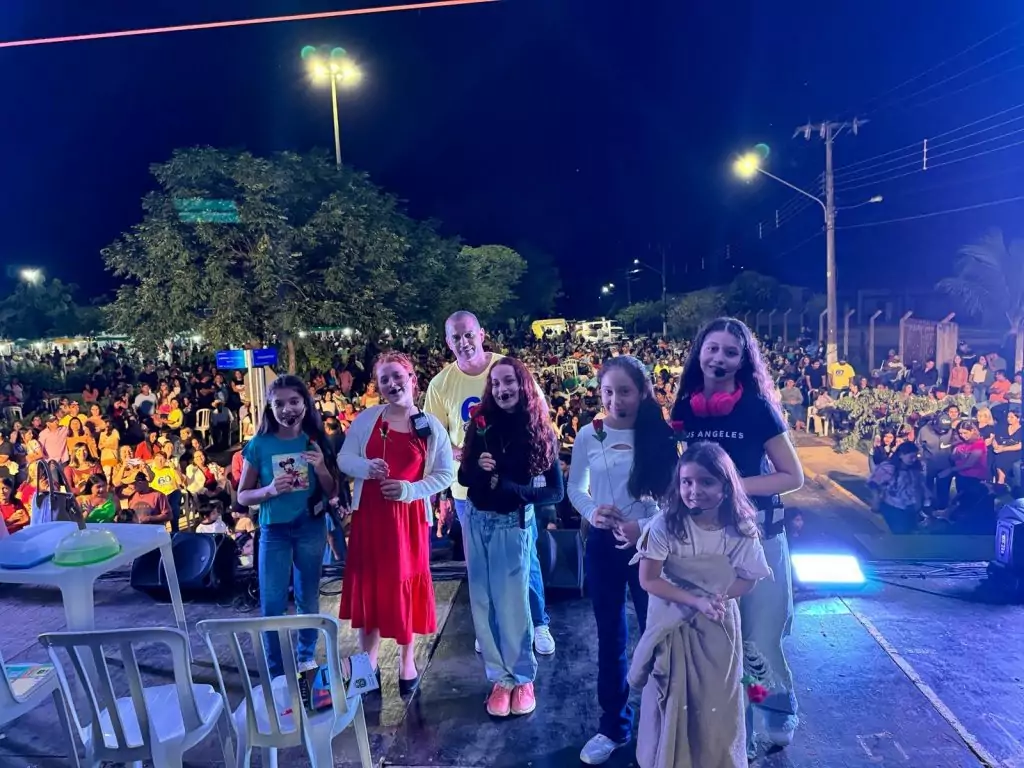 Prefeito Neco Pagliosa comemora sucesso da programao dos 60 anos de Caracol