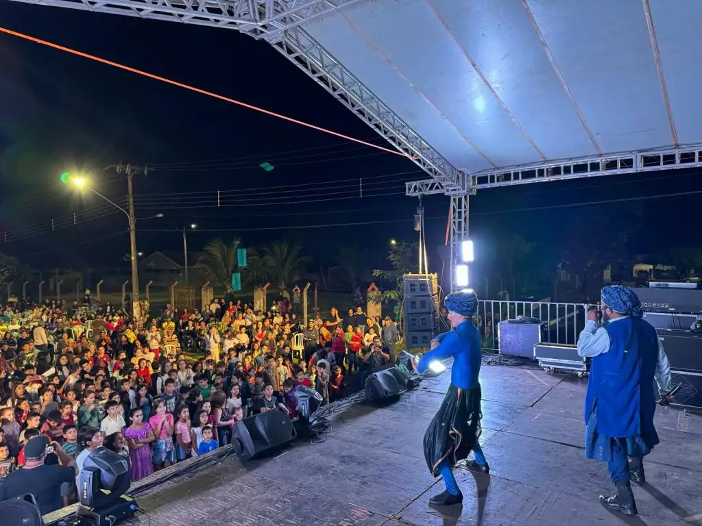 Prefeito Neco Pagliosa comemora sucesso da programao dos 60 anos de Caracol