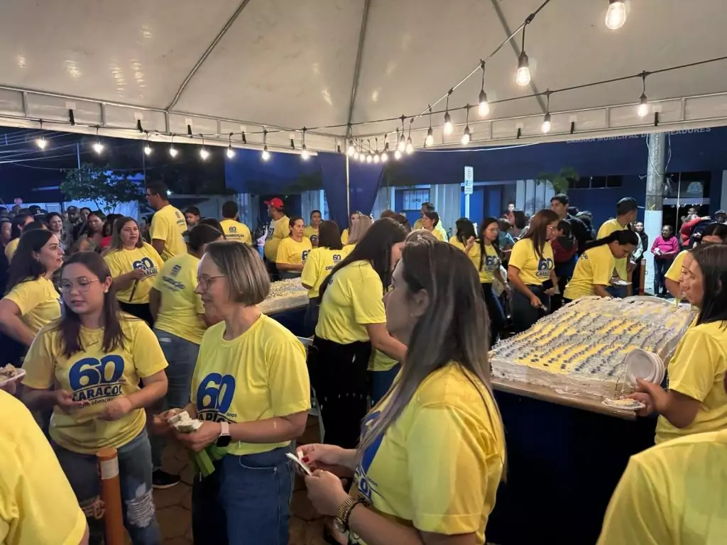 Prefeito Neco Pagliosa comemora sucesso da programao dos 60 anos de Caracol