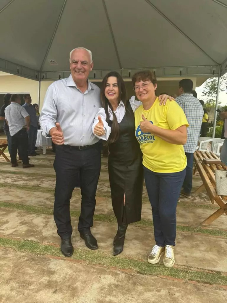 Prefeito Neco Pagliosa comemora sucesso da programao dos 60 anos de Caracol