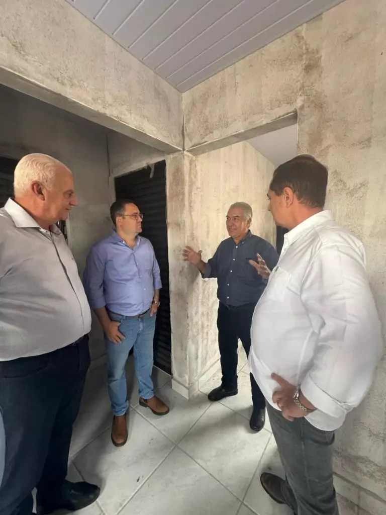 Prefeito Neco Pagliosa comemora sucesso da programao dos 60 anos de Caracol