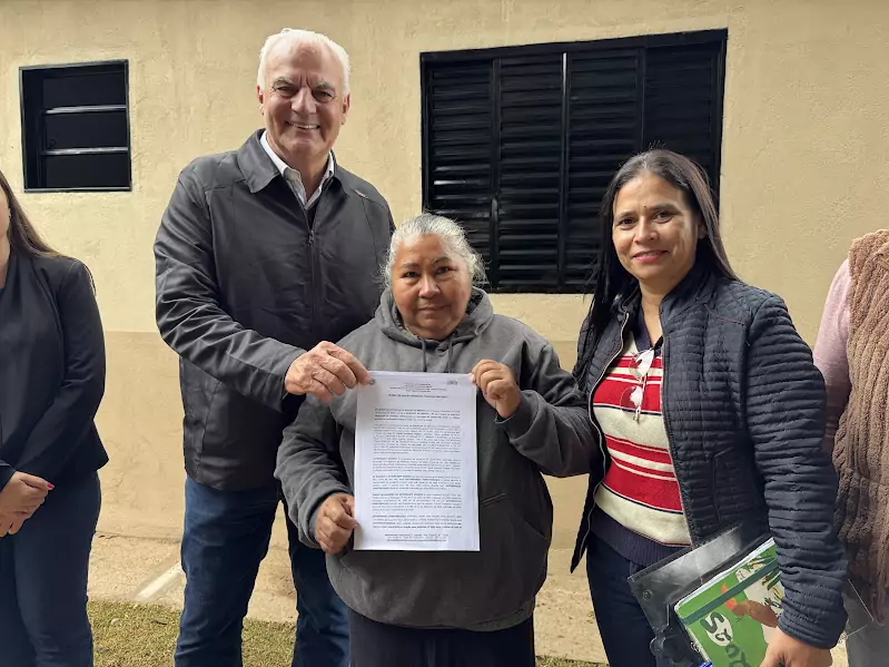 Prefeitura de Caracol entrega mais duas casas pelo Projeto Substituição de Moradia Precária Prefeitura de Caracol entrega mais duas casas pelo Projeto Substituição de Moradia Precária