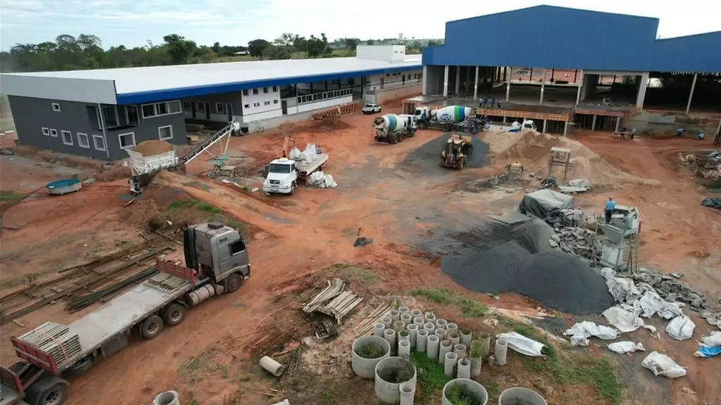 Obras do Frigorífico Caracol entram em nova etapa e se aproximam da conclusão Obras do Frigorífico Caracol entram em nova etapa e se aproximam da conclusão