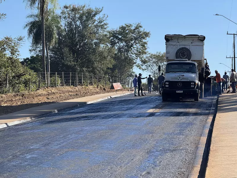 Caracol realiza seu primeiro asfalto rural e inicia um novo ciclo de desenvolvimento