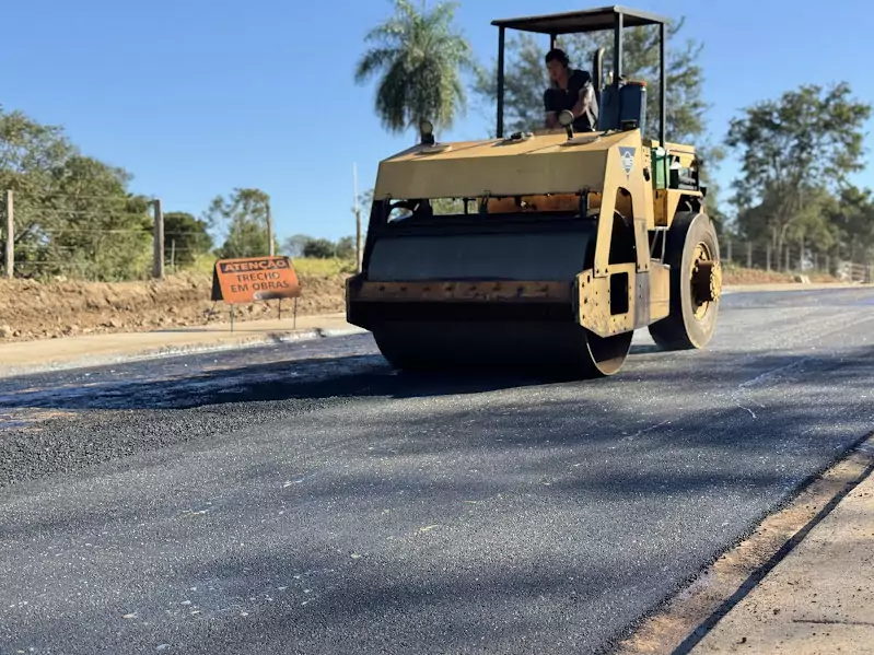 Caracol realiza seu primeiro asfalto rural e inicia um novo ciclo de desenvolvimento