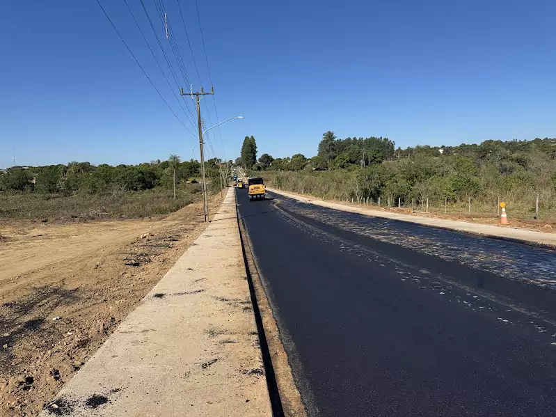 Caracol realiza seu primeiro asfalto rural e inicia um novo ciclo de desenvolvimento