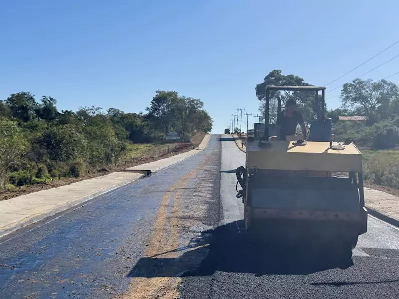 Caracol realiza seu primeiro asfalto rural e inicia um novo ciclo de desenvolvimento