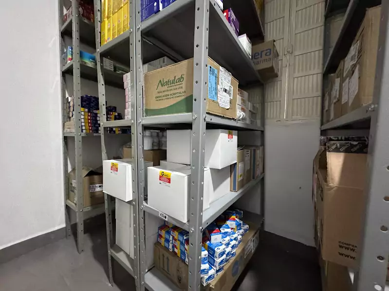 Farmácia Pública de Caracol amplia atendimento e passa a entregar medicamentos também no período noturno Farmácia Pública de Caracol amplia atendimento e passa a entregar medicamentos também no período noturno