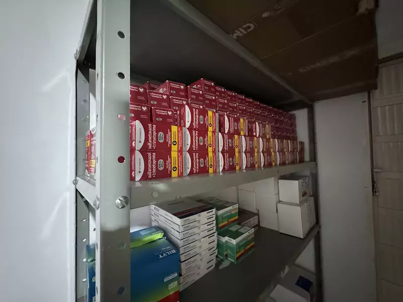 Farmácia Pública de Caracol amplia atendimento e passa a entregar medicamentos também no período noturno Farmácia Pública de Caracol amplia atendimento e passa a entregar medicamentos também no período noturno